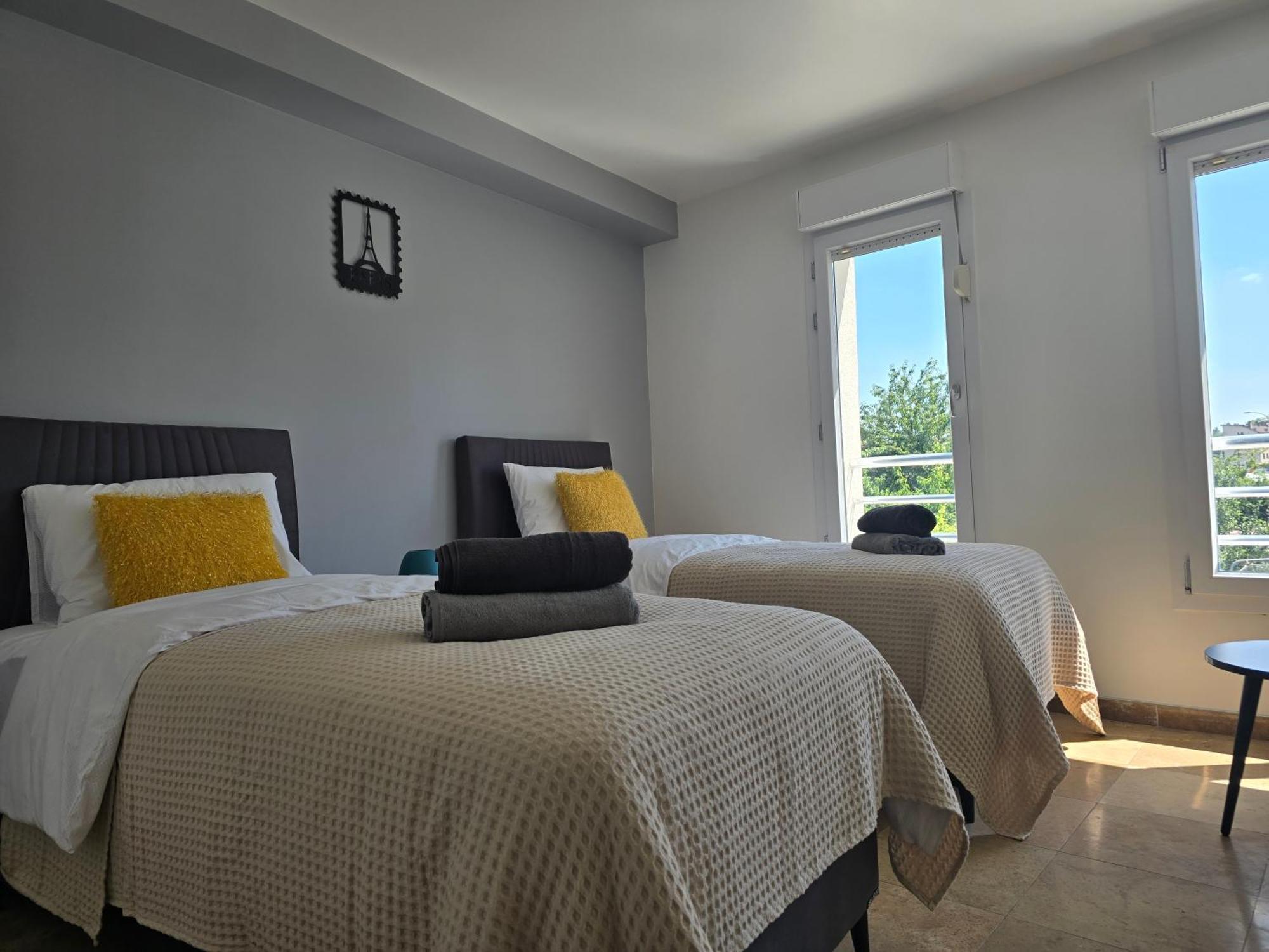 Appart'City Village Trappes Room photo